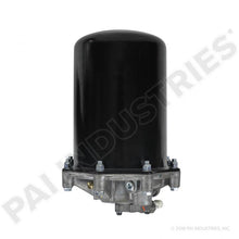 Cargar imagen en el visor de la galería, PAI LAD-5586 MACK 26QE377 AIR DRYER ASSEMBLY (BENDIX AD-9) (745-065225)