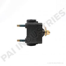 Load image into Gallery viewer, PAI LCV-3726 NAVISTAR 2506169C91 LEVELING VALVE (20QE4165AM) (USA)