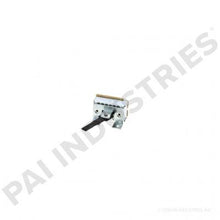 Charger l&#39;image dans la galerie, PAI RSW-0987 MACK 4379-RD546941 HEATER SWITCH (4 POSITION) (5 PIN) (USA)